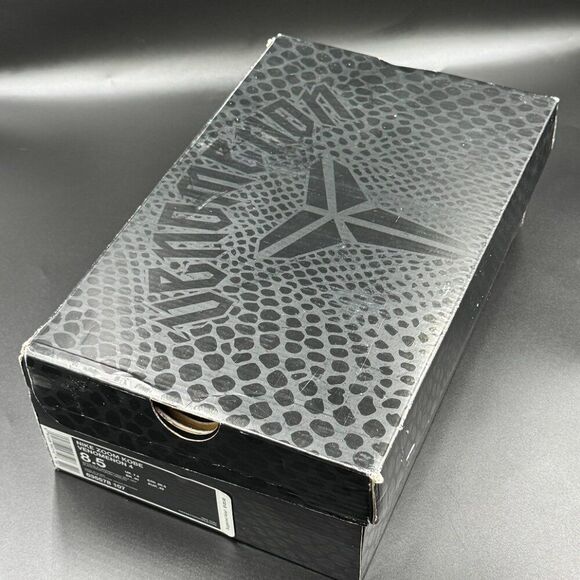 Nike Zoom Kobe Venomenon 4 'White University Gold' - Picture 13 of 15